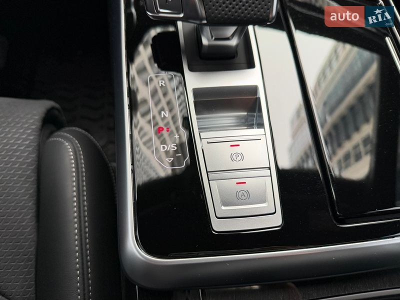 Внедорожник / Кроссовер Audi Q7 2024 в Киеве
