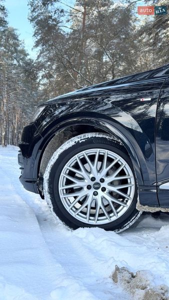 Внедорожник / Кроссовер Audi Q7 2018 в Ирпене