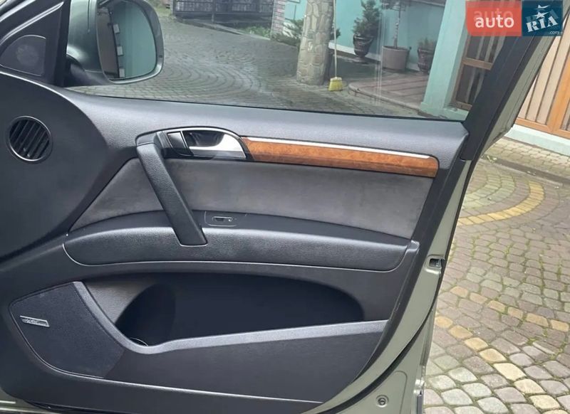 Внедорожник / Кроссовер Audi Q7 2007 в Тернополе
