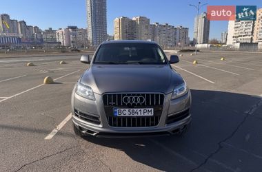 Позашляховик / Кросовер Audi Q7 2011 в Києві