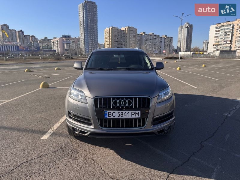 Внедорожник / Кроссовер Audi Q7 2011 в Киеве