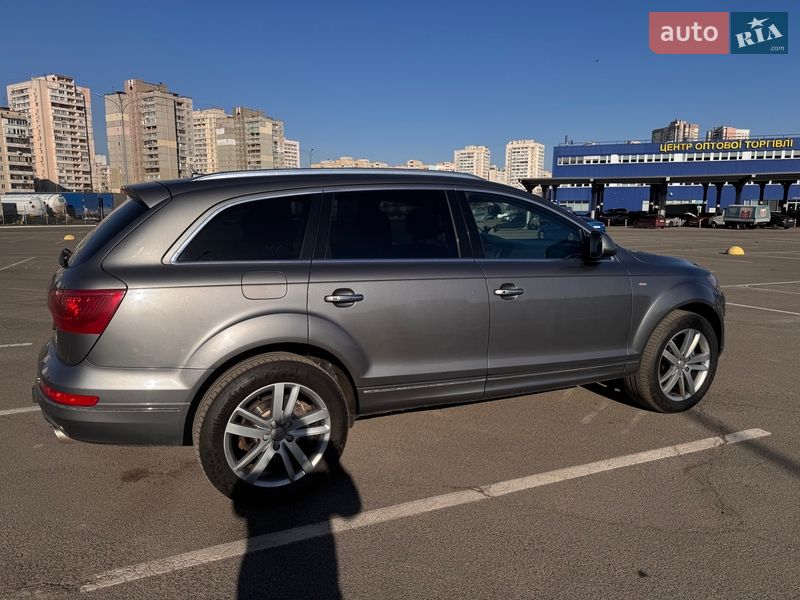 Внедорожник / Кроссовер Audi Q7 2011 в Киеве