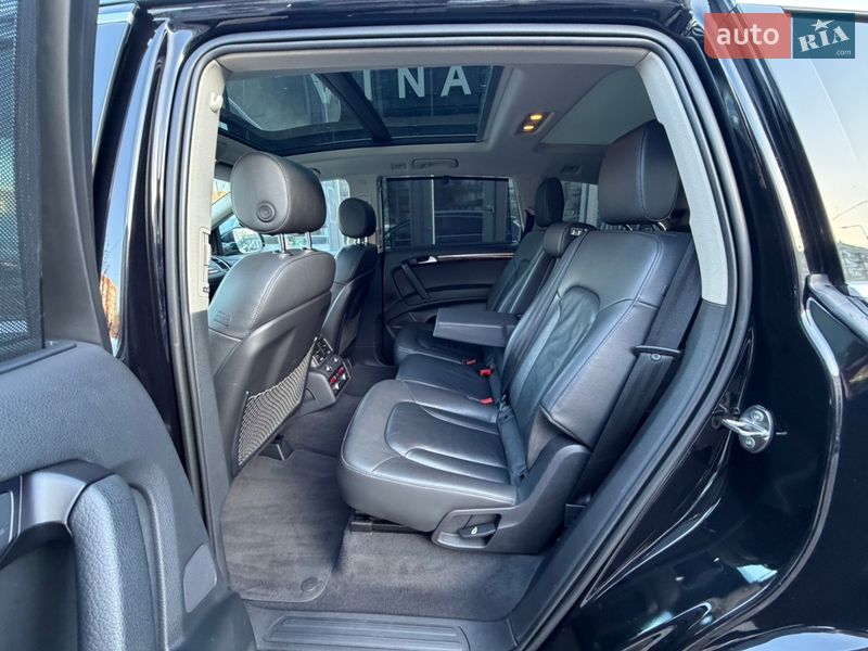 Внедорожник / Кроссовер Audi Q7 2015 в Тернополе