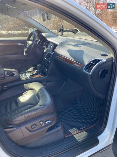 Позашляховик / Кросовер Audi Q7 2014 в Борисполі