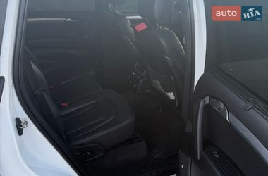 Внедорожник / Кроссовер Audi Q7 2015 в Первомайске