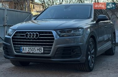 Позашляховик / Кросовер Audi Q7 2016 в Києві