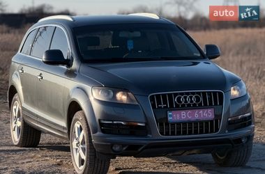 Внедорожник / Кроссовер Audi Q7 2013 в Ровно