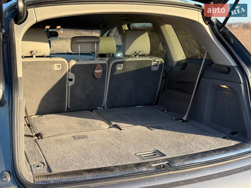 Внедорожник / Кроссовер Audi Q7 2013 в Ровно