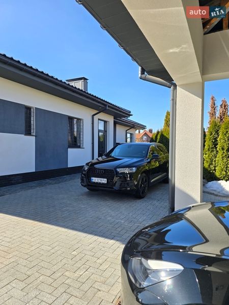 Внедорожник / Кроссовер Audi Q7 2016 в Киеве