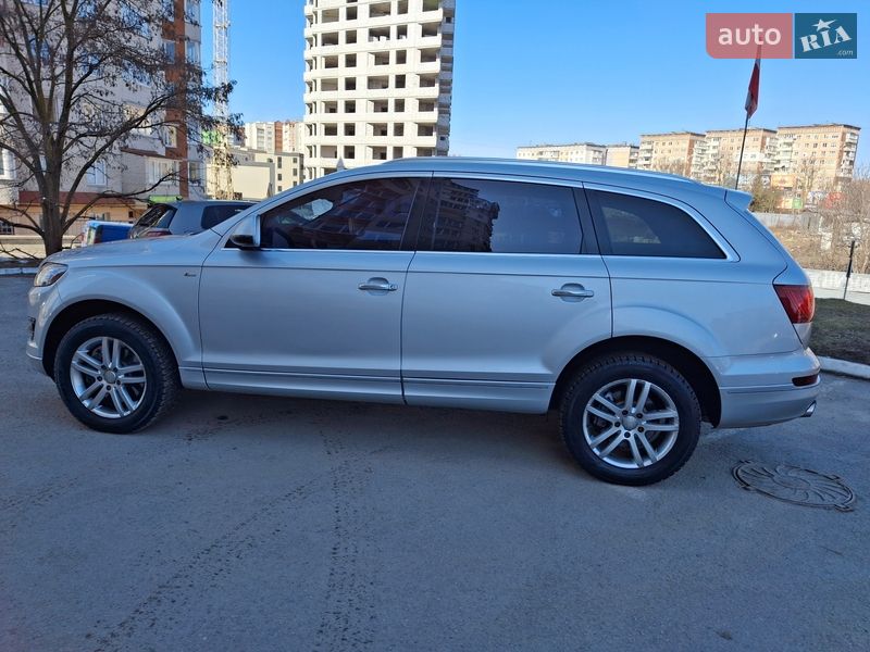 Внедорожник / Кроссовер Audi Q7 2013 в Тернополе