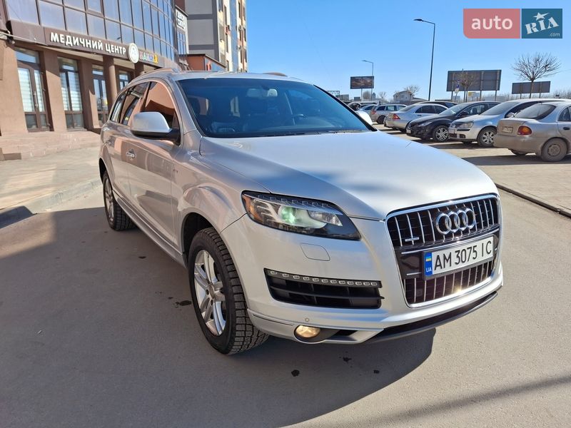 Внедорожник / Кроссовер Audi Q7 2013 в Тернополе