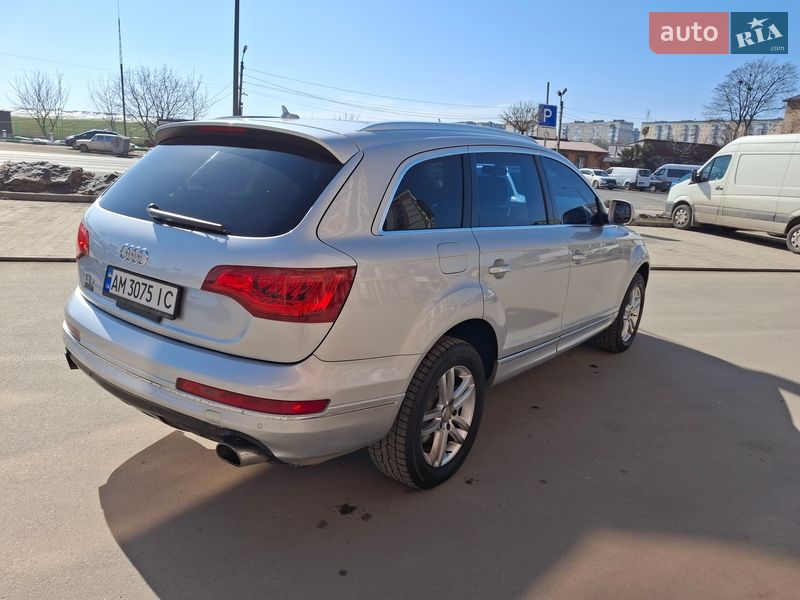 Внедорожник / Кроссовер Audi Q7 2013 в Тернополе