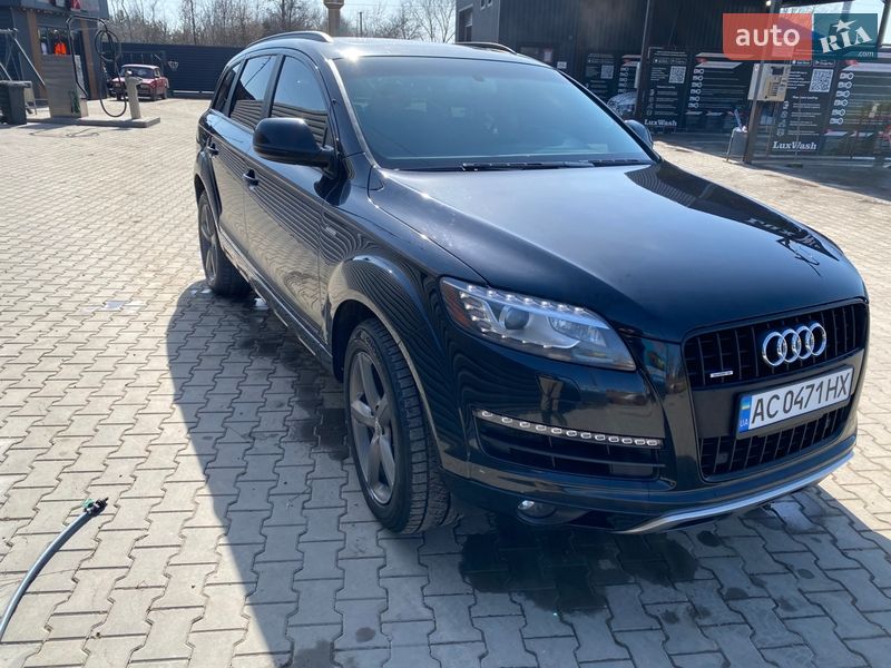 Позашляховик / Кросовер Audi Q7 2014 в Торчині
