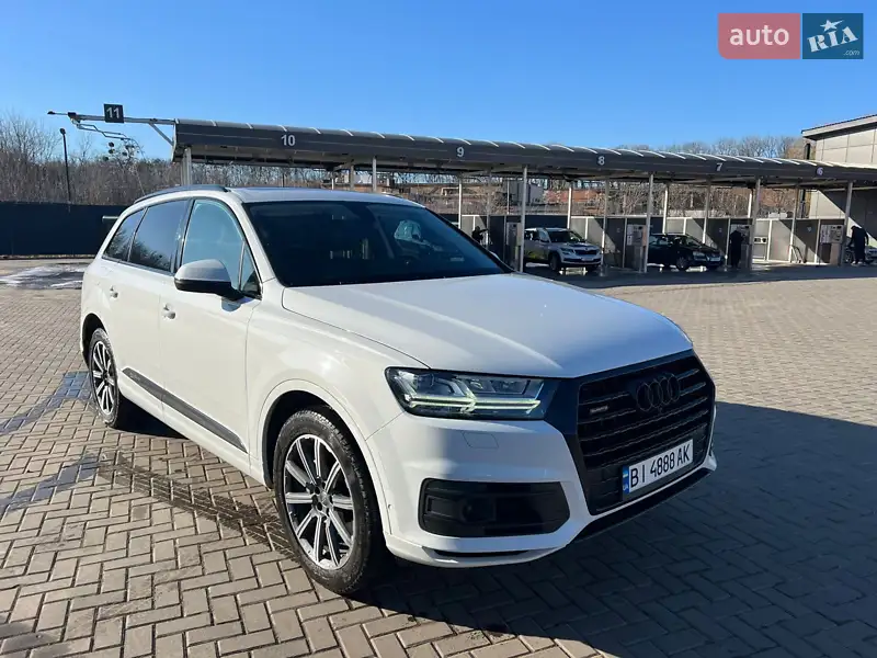 Audi Q7