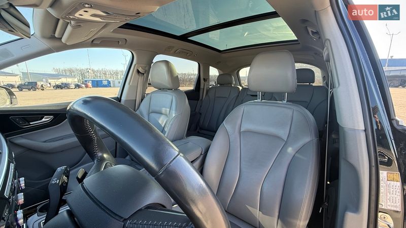Внедорожник / Кроссовер Audi Q7 2016 в Киеве