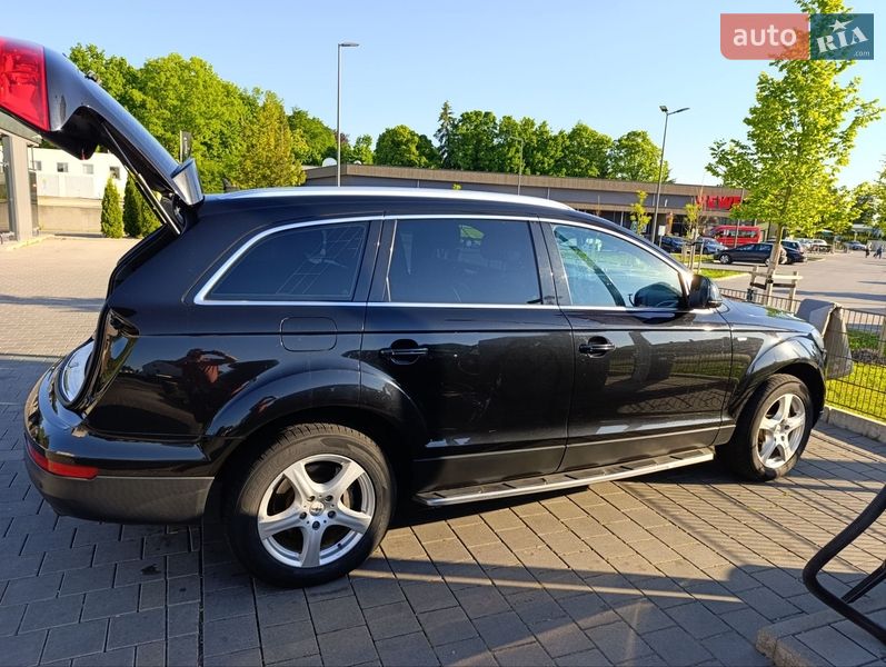 Позашляховик / Кросовер Audi Q7 2008 в Києві