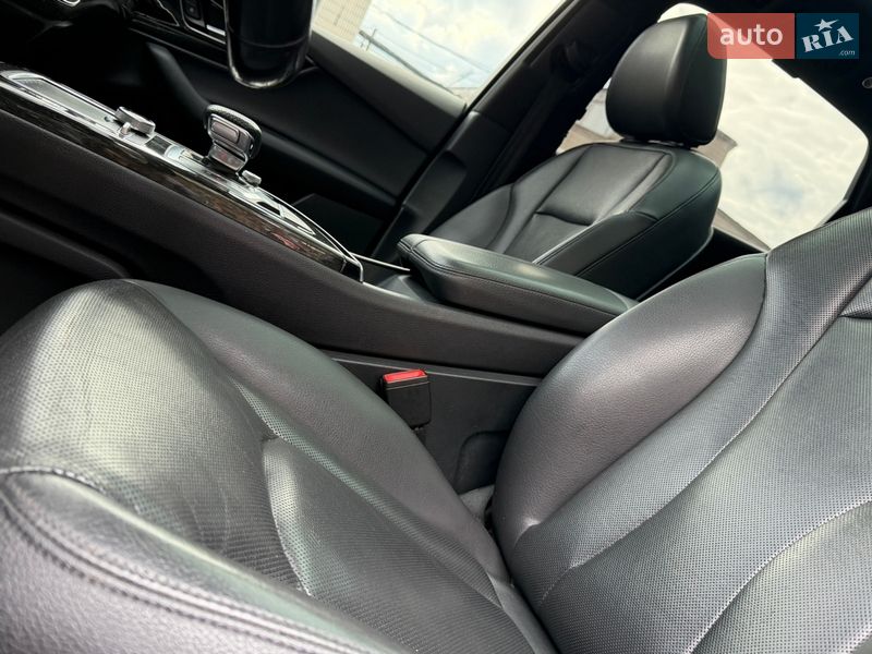 Позашляховик / Кросовер Audi Q7 2016 в Охтирці