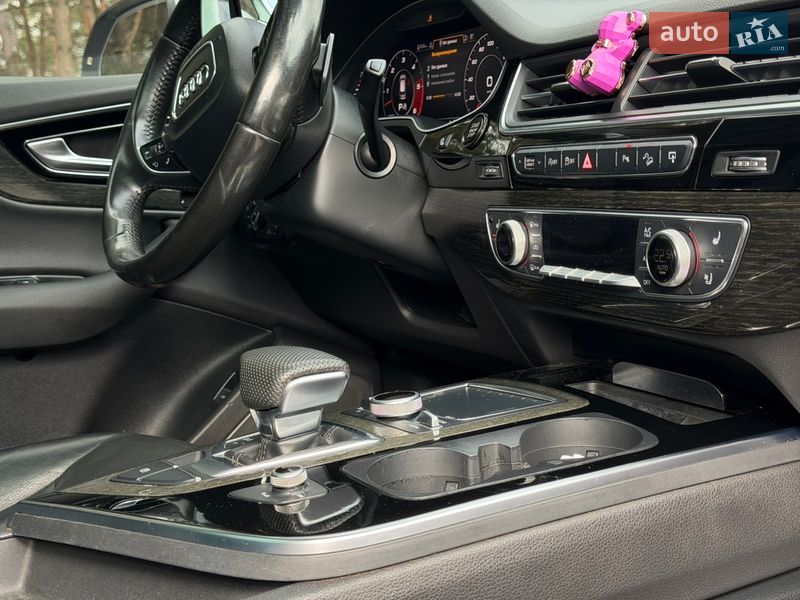 Позашляховик / Кросовер Audi Q7 2016 в Охтирці