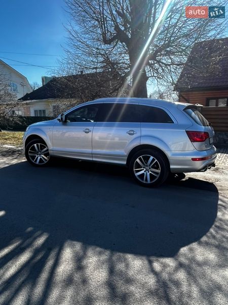 Внедорожник / Кроссовер Audi Q7 2014 в Липовце