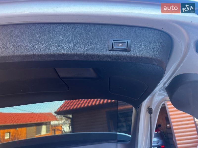 Внедорожник / Кроссовер Audi Q7 2014 в Липовце