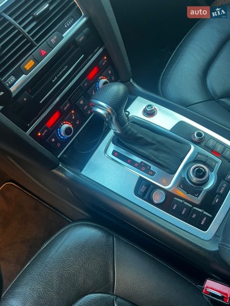 Внедорожник / Кроссовер Audi Q7 2014 в Липовце