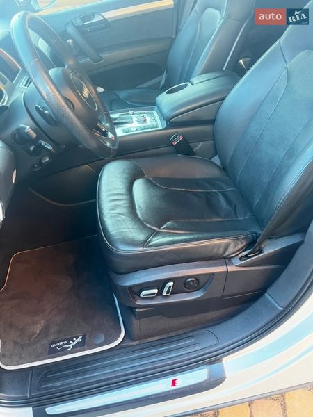 Внедорожник / Кроссовер Audi Q7 2014 в Липовце