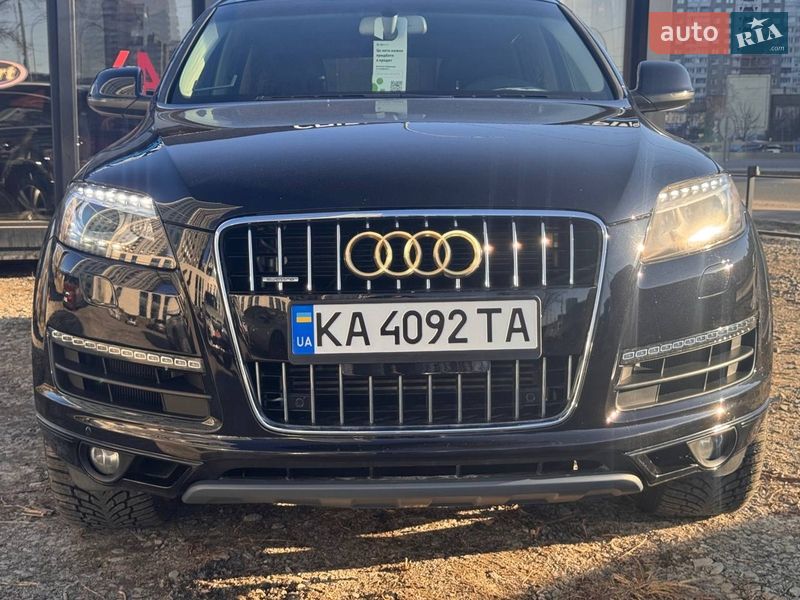 Внедорожник / Кроссовер Audi Q7 2014 в Киеве