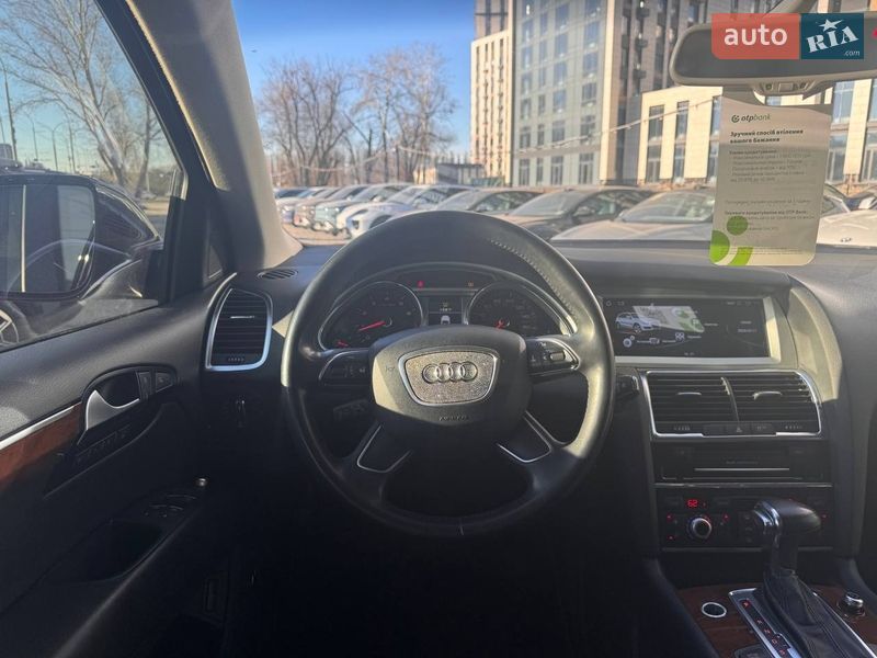 Внедорожник / Кроссовер Audi Q7 2014 в Киеве