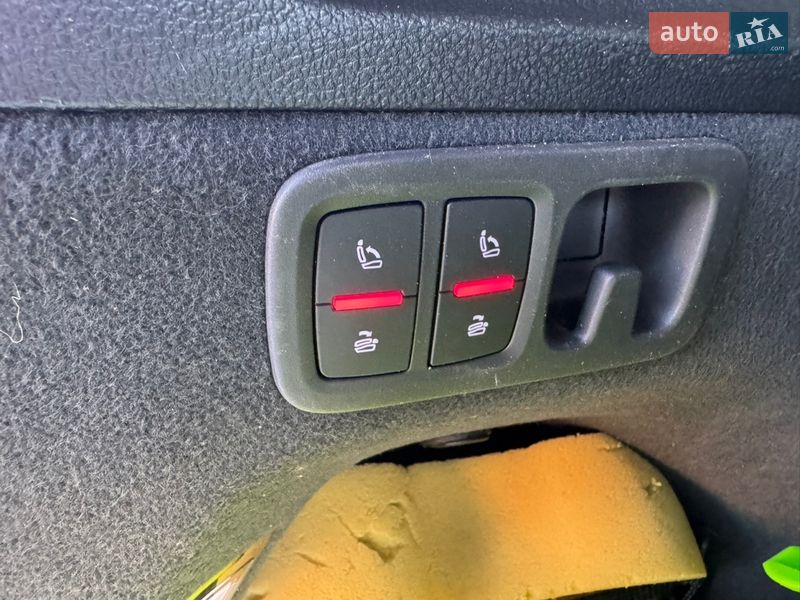 Позашляховик / Кросовер Audi Q7 2017 в Житомирі