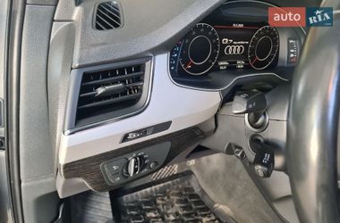 Позашляховик / Кросовер Audi Q7 2017 в Дніпрі