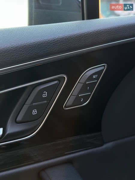 Внедорожник / Кроссовер Audi Q7 2017 в Луцке