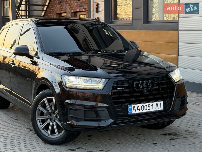 Внедорожник / Кроссовер Audi Q7 2017 в Белой Церкви