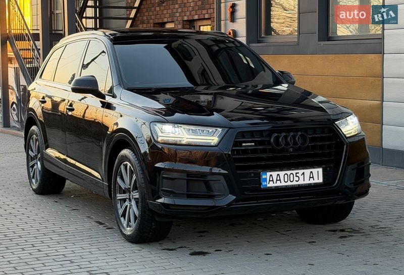 Внедорожник / Кроссовер Audi Q7 2017 в Белой Церкви