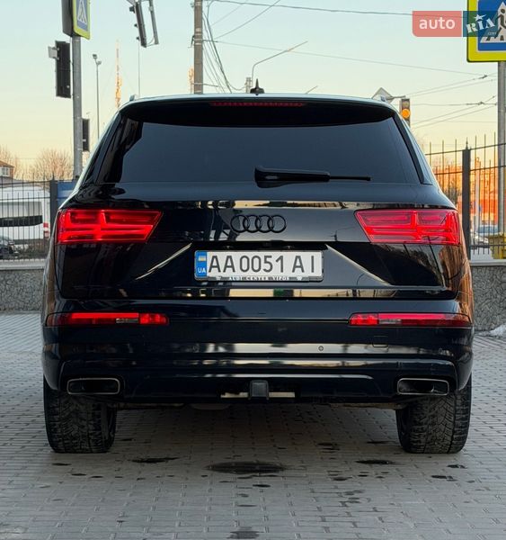 Внедорожник / Кроссовер Audi Q7 2017 в Белой Церкви