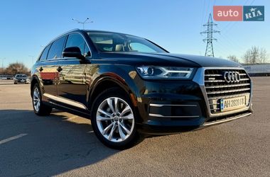 Позашляховик / Кросовер Audi Q7 2017 в Києві