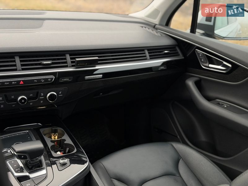 Внедорожник / Кроссовер Audi Q7 2018 в Виннице