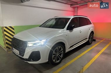 Внедорожник / Кроссовер Audi Q7 2025 в Одессе