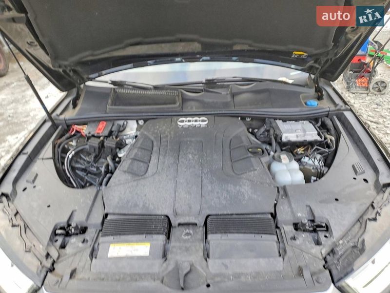 Позашляховик / Кросовер Audi Q7 2018 в Львові