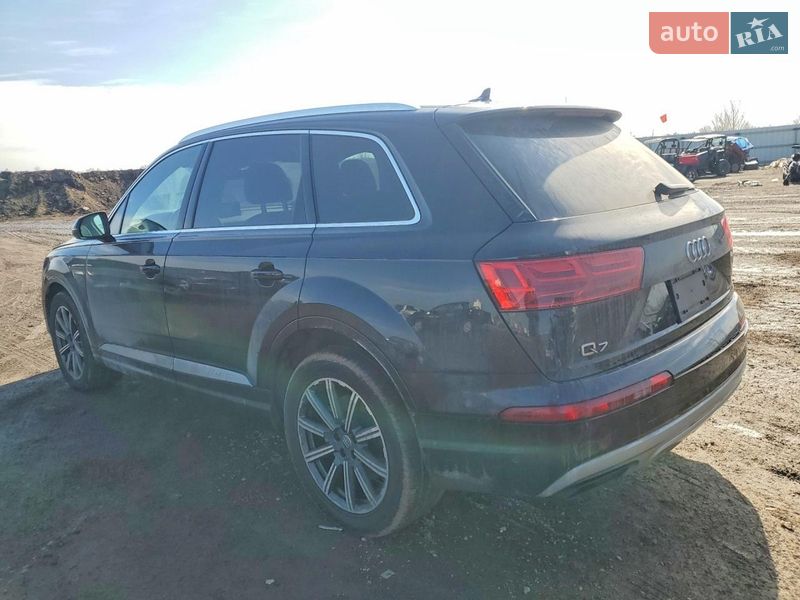 Позашляховик / Кросовер Audi Q7 2019 в Львові