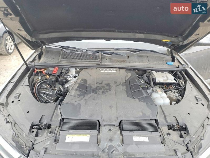 Позашляховик / Кросовер Audi Q7 2019 в Львові