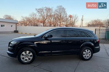 Позашляховик / Кросовер Audi Q7 2010 в Ізмаїлі
