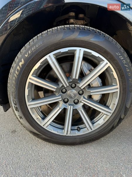 Позашляховик / Кросовер Audi Q7 2017 в Києві фото 14 Позашляховик / Кросовер Audi Q7 2017 в Києві