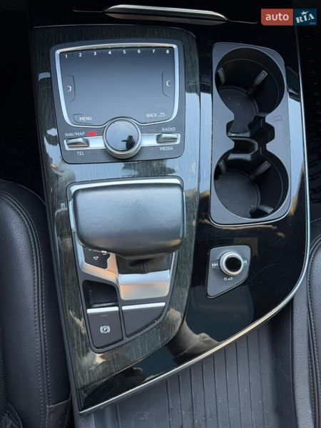 Позашляховик / Кросовер Audi Q7 2017 в Києві фото 27 Позашляховик / Кросовер Audi Q7 2017 в Києві