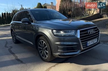 Внедорожник / Кроссовер Audi Q7 2017 в Киеве