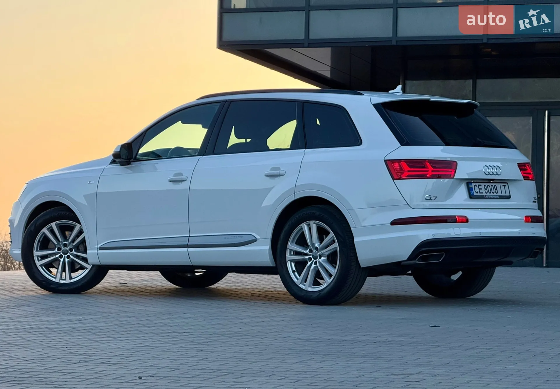 2017 Audi Q7 - мініатюра 2