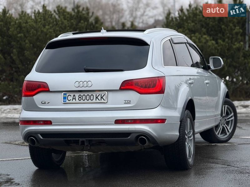Внедорожник / Кроссовер Audi Q7 2010 в Киеве