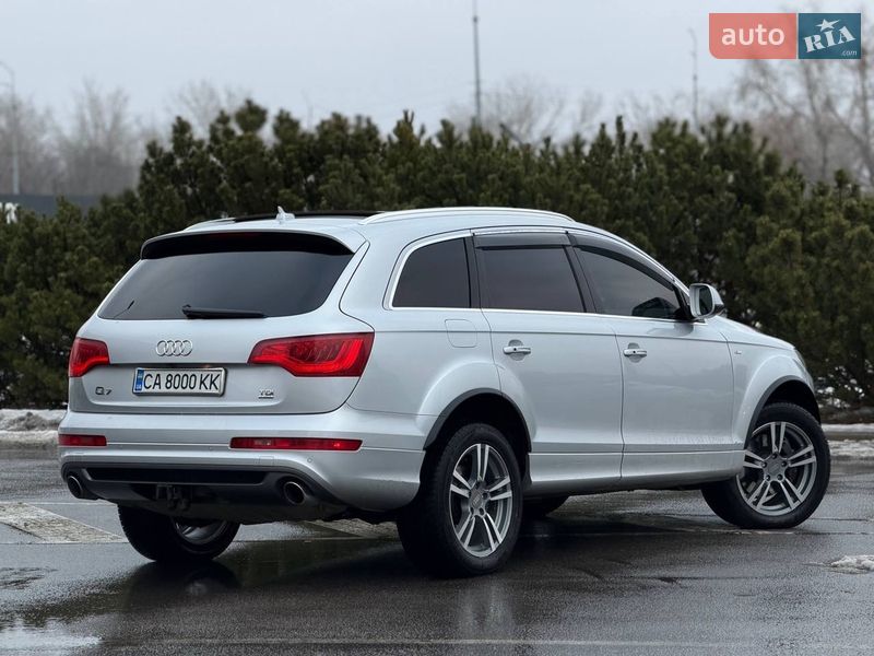 Внедорожник / Кроссовер Audi Q7 2010 в Киеве