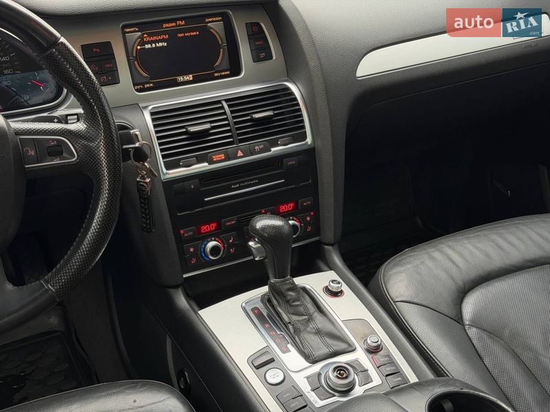 Внедорожник / Кроссовер Audi Q7 2010 в Киеве