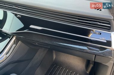 Позашляховик / Кросовер Audi Q7 2020 в Тернополі