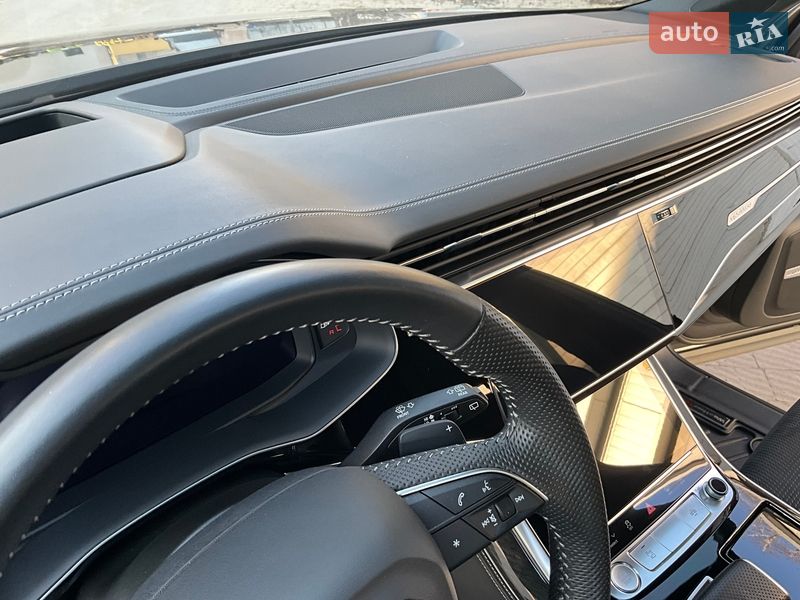 Внедорожник / Кроссовер Audi Q7 2020 в Тернополе